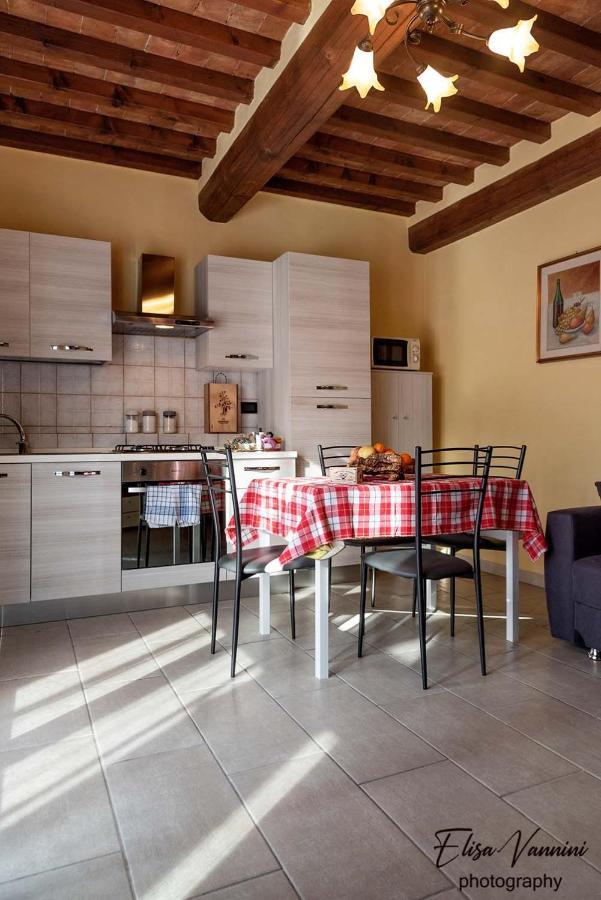 Appartamento Sole-Luna Colleoli Exterior photo